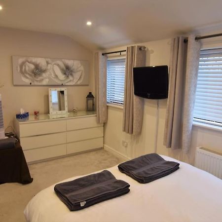 Mikes At Menai - Stylish & Spacious 3 Bed House In Menai Bridge. المظهر الخارجي الصورة