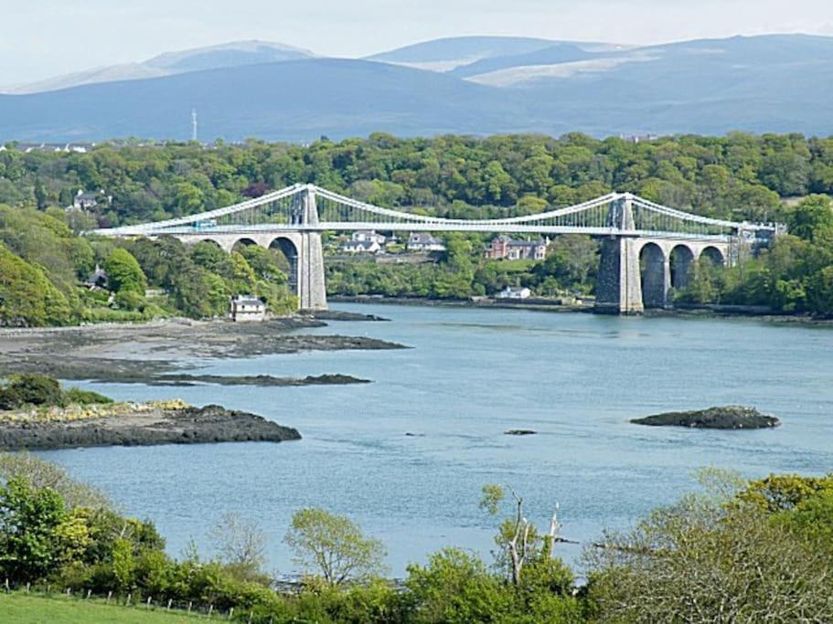 Mikes At Menai - Stylish & Spacious 3 Bed House In Menai Bridge. المظهر الخارجي الصورة