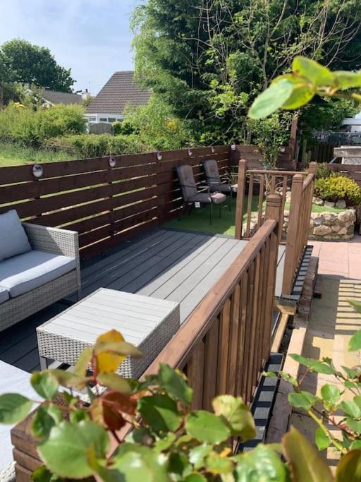 Mikes At Menai - Stylish & Spacious 3 Bed House In Menai Bridge. المظهر الخارجي الصورة